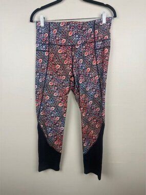 Athleta Women's Navy Print Chaturanga Cropped Capri Leggings Size M #305922